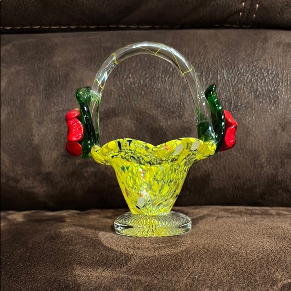 Glass Basket with Floral Accents EUC - Picture 3 of 9